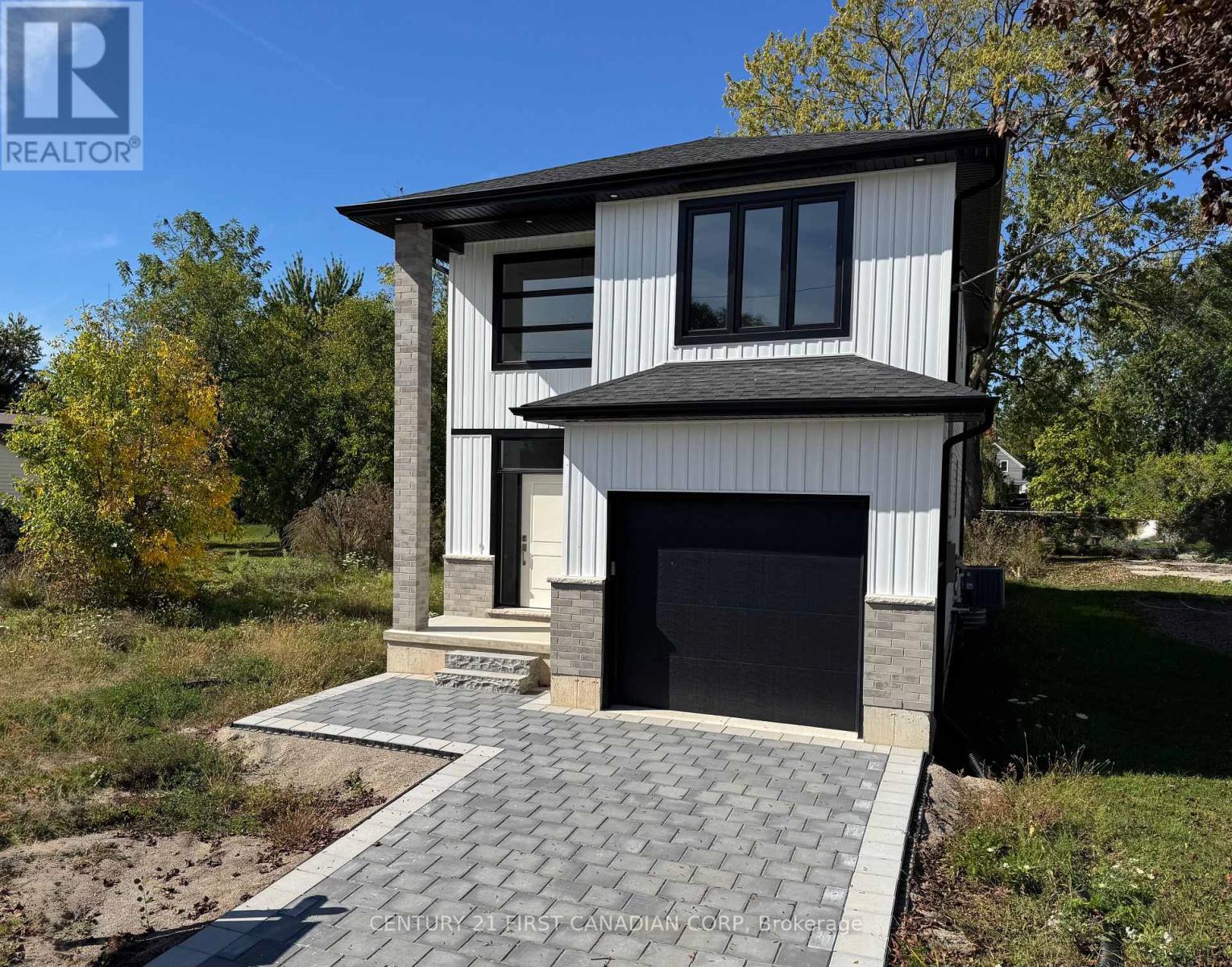 Parcel 2 - 194 Mcrae Street, Southwest Middlesex (Glencoe), Ontario  N0L 1M0 - Photo 1 - X12451626
