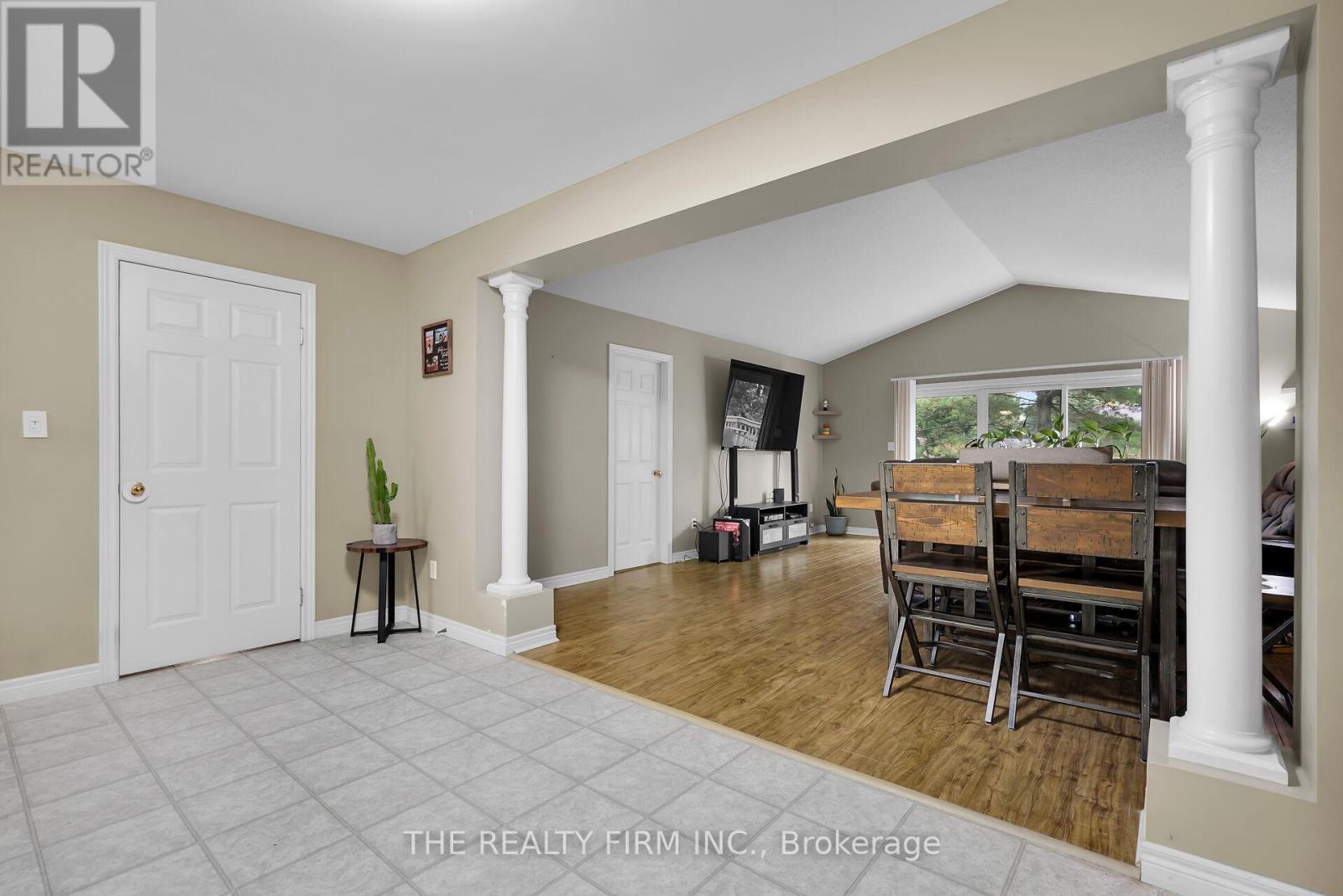 17 - 20 Windemere Place, St. Thomas, Ontario  N5R 6H6 - Photo 11 - X12451643