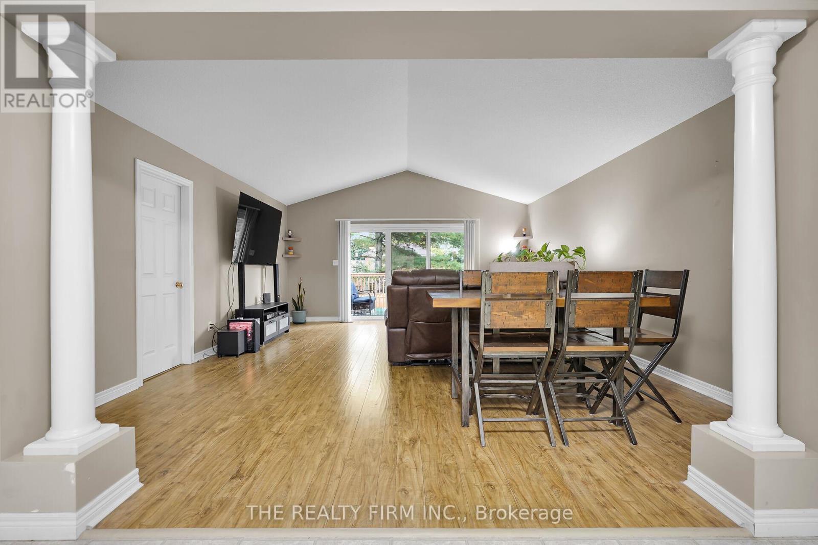 17 - 20 Windemere Place, St. Thomas, Ontario  N5R 6H6 - Photo 12 - X12451643