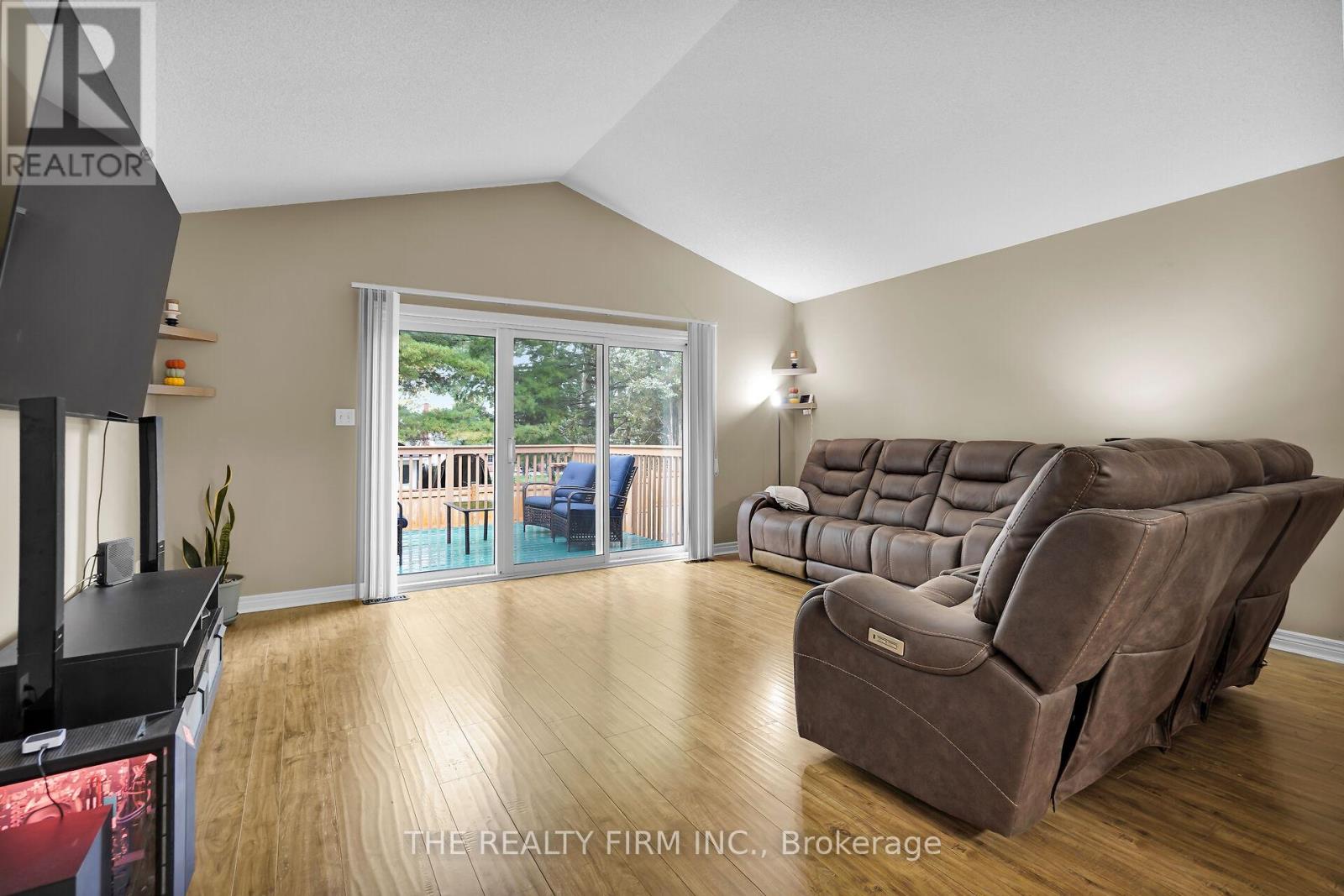 17 - 20 Windemere Place, St. Thomas, Ontario  N5R 6H6 - Photo 16 - X12451643