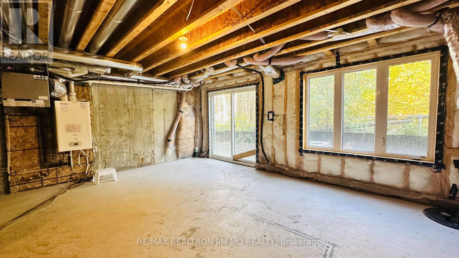 114 Blue Forest Crescent, Barrie, Ontario  L9J 0N7 - Photo 25 - S12451368