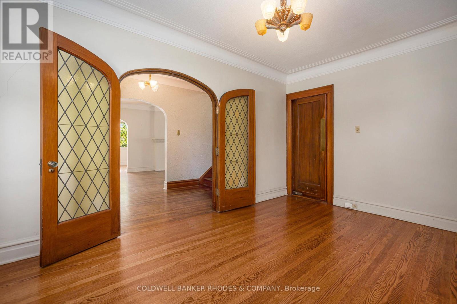720 Parkdale Avenue, Ottawa, Ontario  K1Y 1J3 - Photo 13 - X12451561