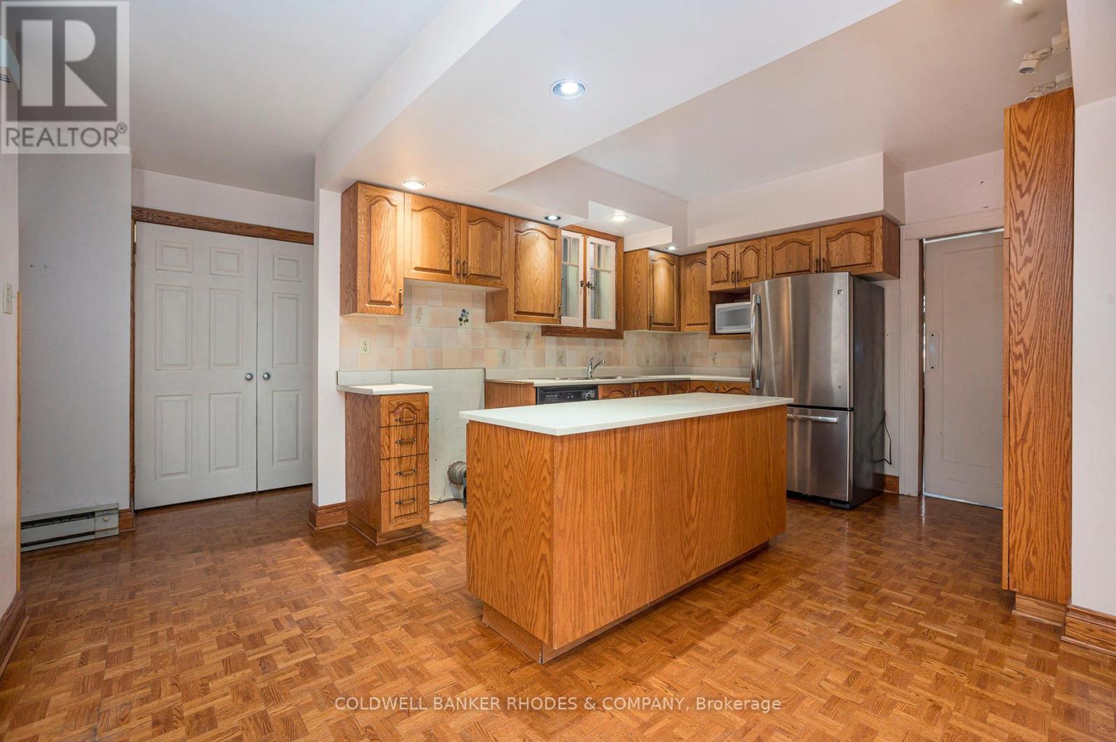 720 Parkdale Avenue, Ottawa, Ontario  K1Y 1J3 - Photo 14 - X12451561