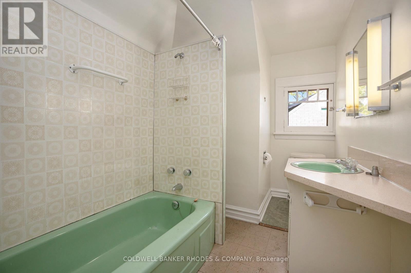 720 Parkdale Avenue, Ottawa, Ontario  K1Y 1J3 - Photo 36 - X12451561