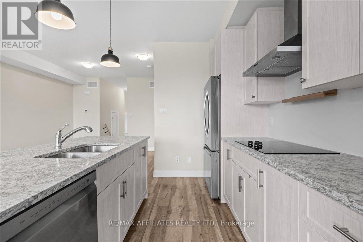 200 Hooper Street, Carleton Place, Ontario  K7C 0C4 - Photo 13 - X12451628