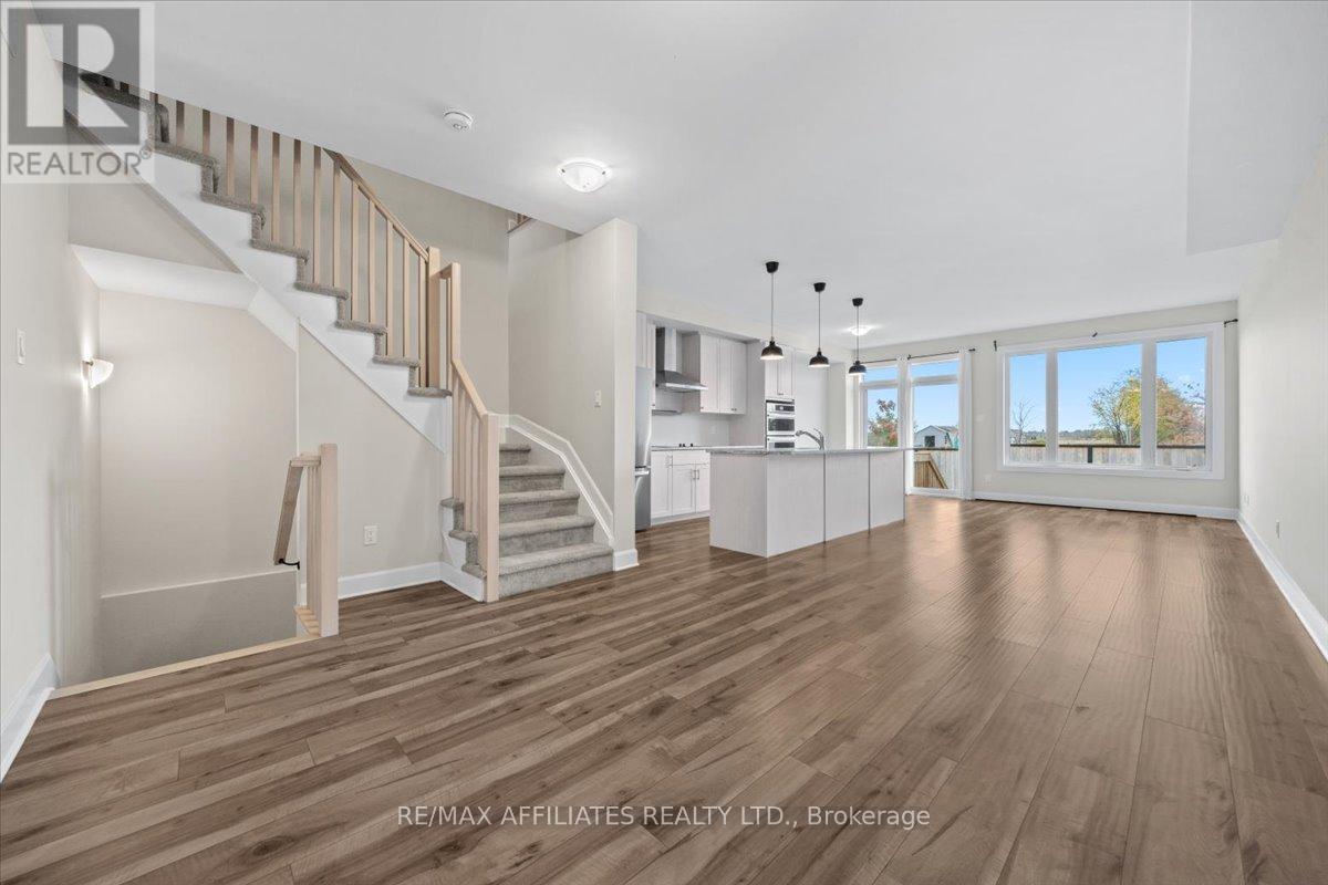 200 Hooper Street, Carleton Place, Ontario  K7C 0C4 - Photo 6 - X12451628