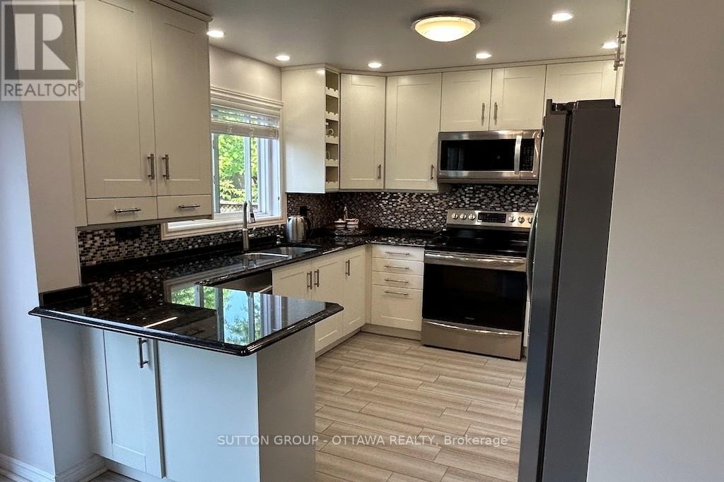 32 Cellini Court W, Ottawa, Ontario  K1G 5K3 - Photo 16 - X12451652