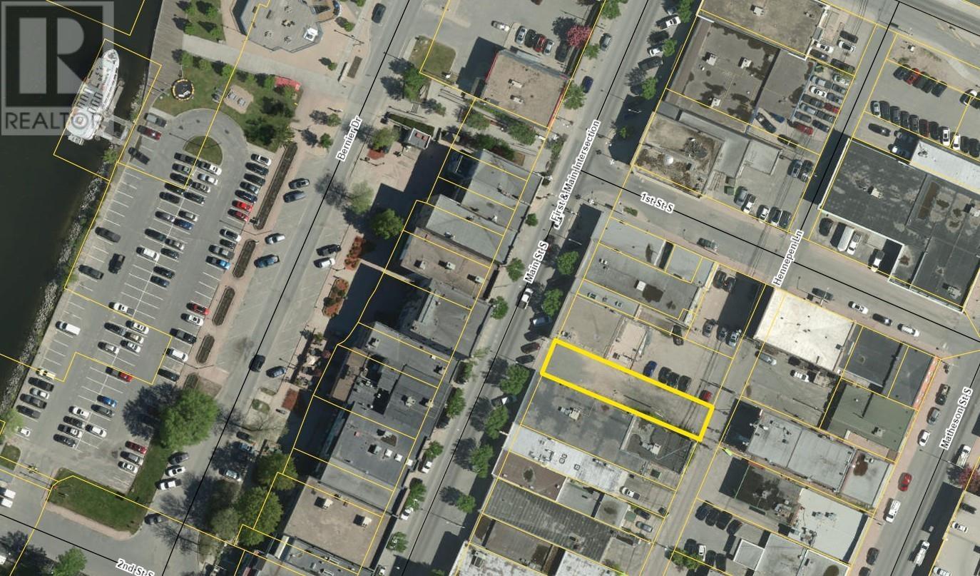 117 Main Street South, Kenora, Ontario  P9N 1T1 - Photo 2 - TB253174