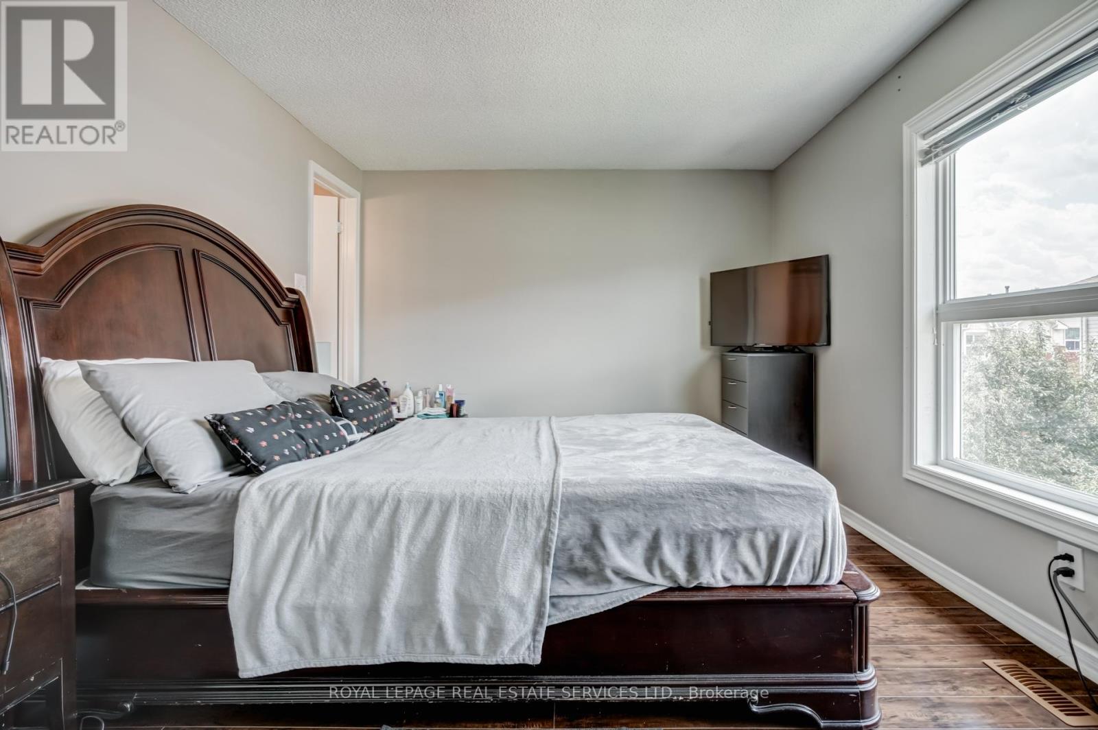 24 - 1530 Reeves Gate, Oakville, Ontario  L6M 3J4 - Photo 13 - W12451447