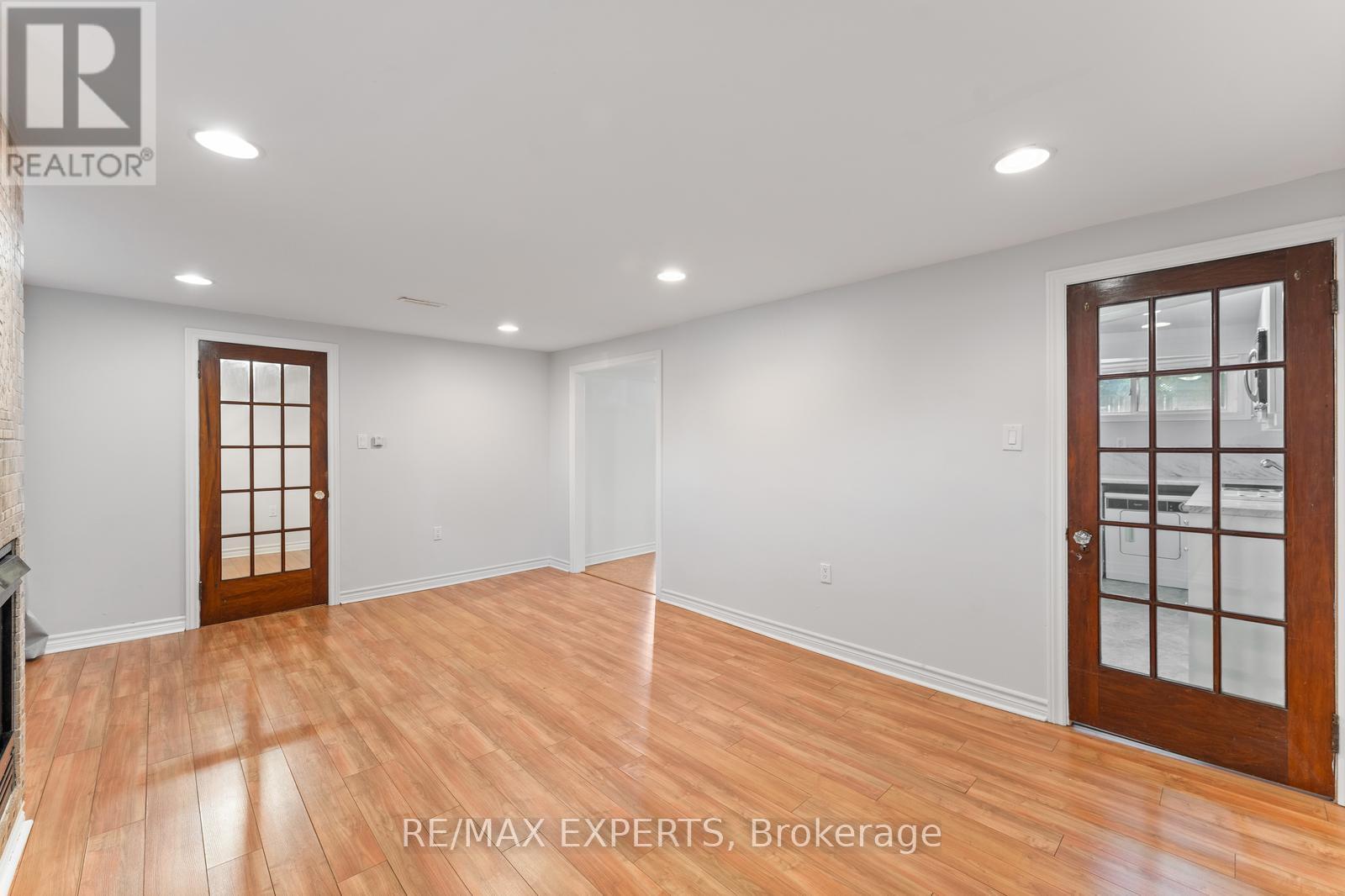 7 Mcmanus Road, Toronto, Ontario  M9P 2J9 - Photo 28 - W12451450