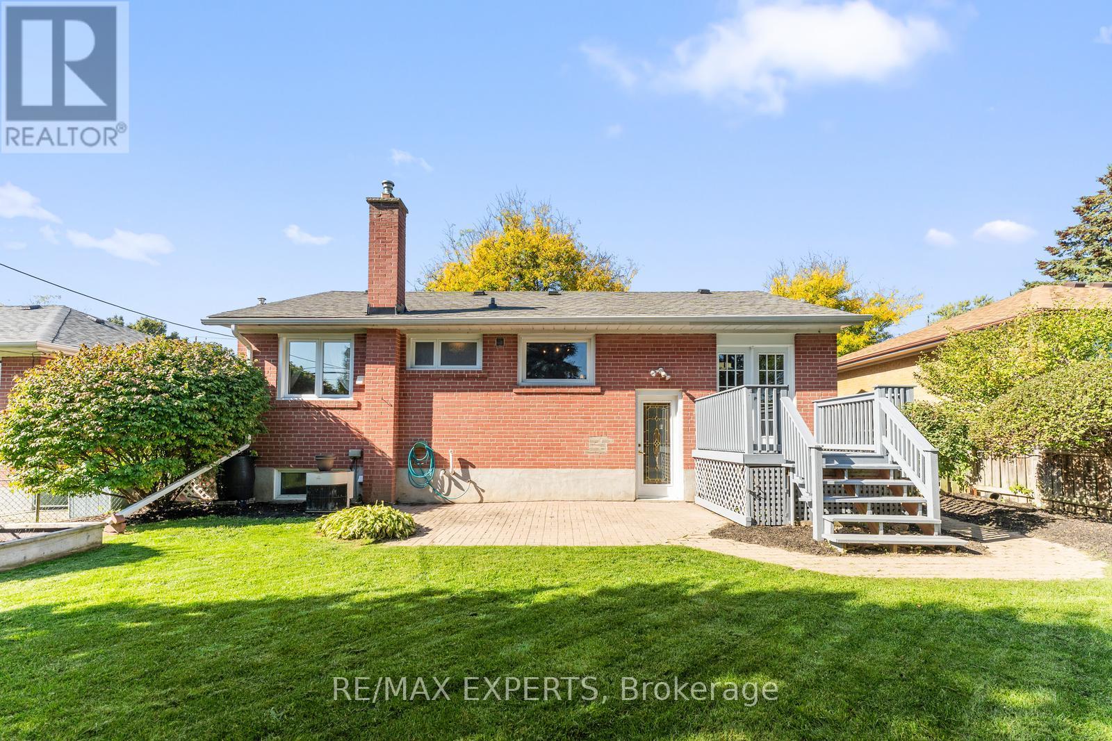7 Mcmanus Road, Toronto, Ontario  M9P 2J9 - Photo 42 - W12451450