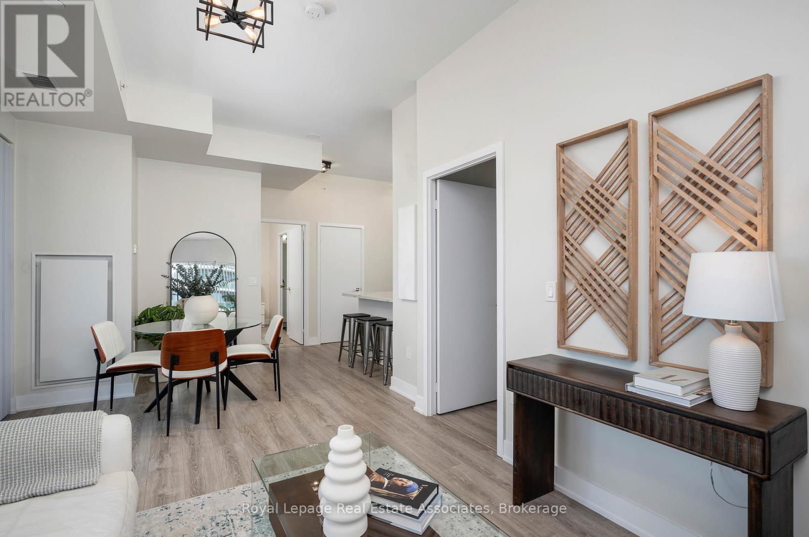 916 - 30 Shore Breeze Drive, Toronto, Ontario  M8V 0J1 - Photo 14 - W12451453