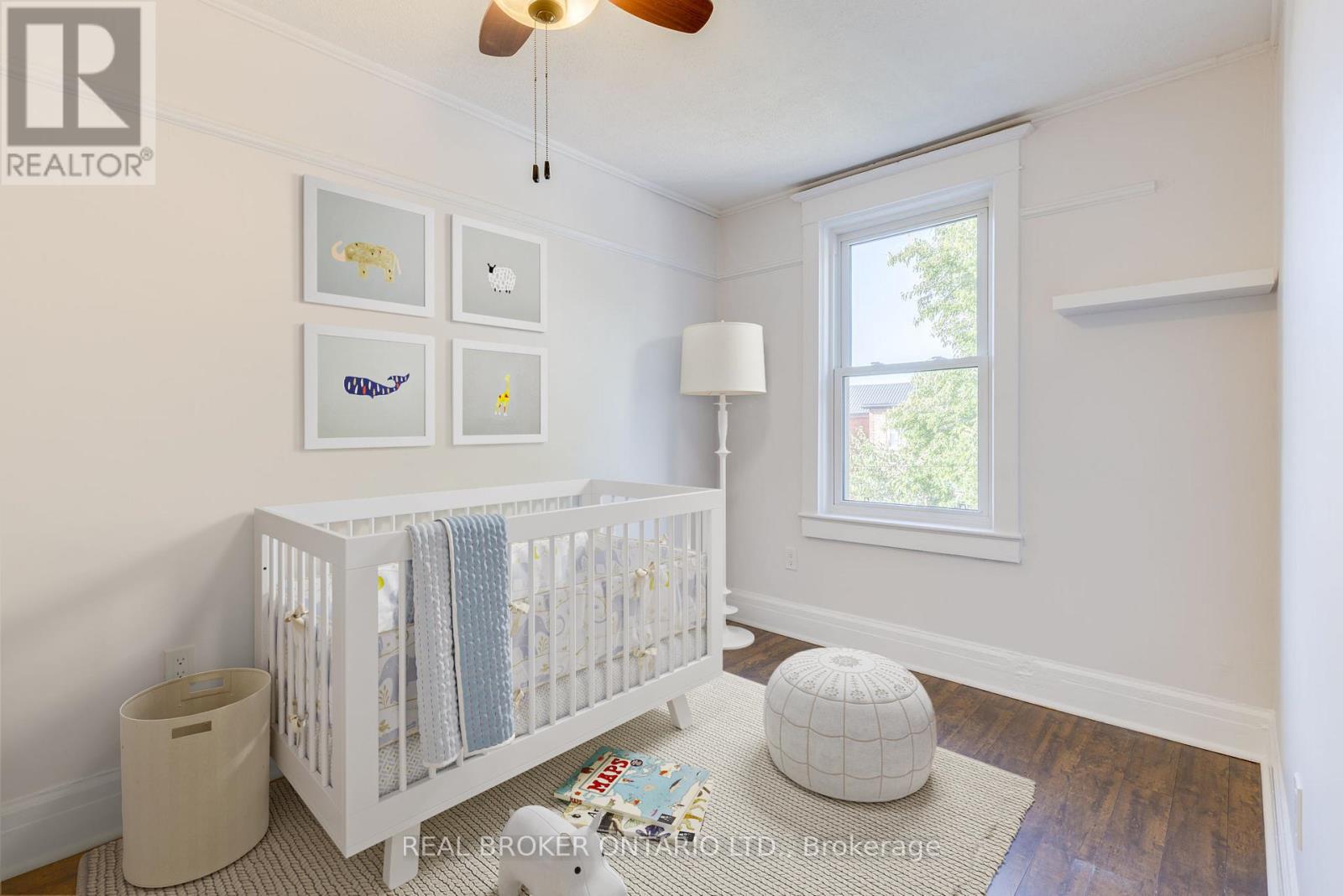 878 Runnymede Road, Toronto, Ontario  M6N 3W4 - Photo 15 - W12451456