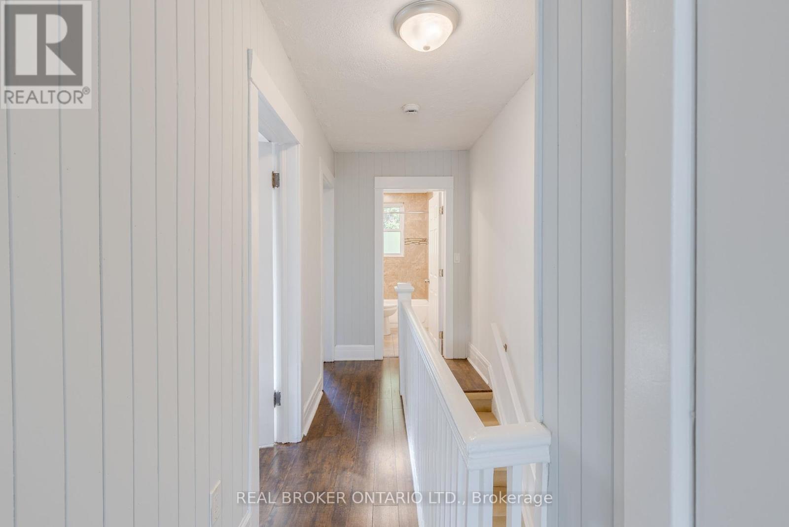 878 Runnymede Road, Toronto, Ontario  M6N 3W4 - Photo 18 - W12451456