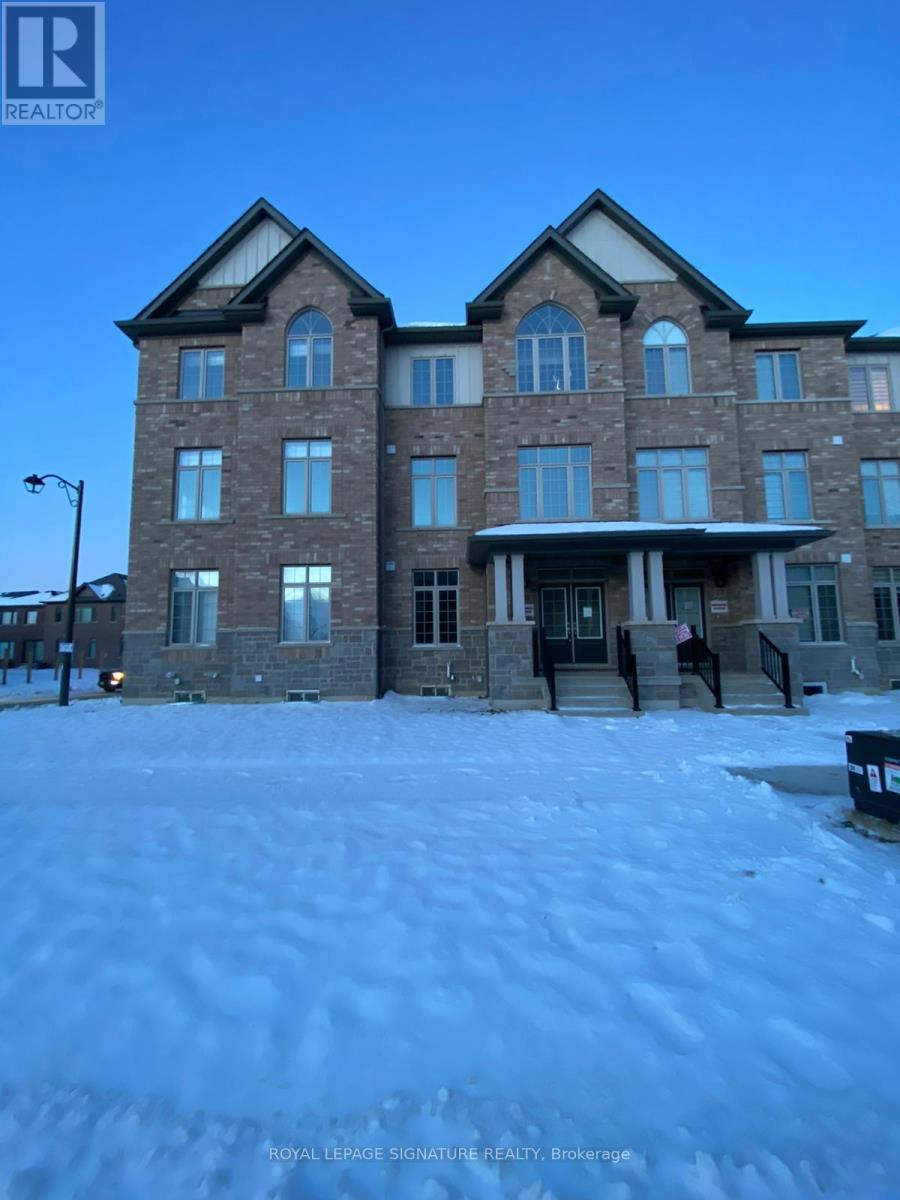 29 Petch Avenue, Caledon, Ontario  L7C 0Y9 - Photo 1 - W12451459