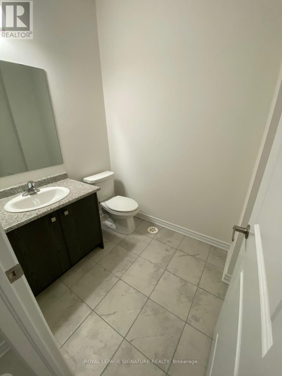 29 Petch Avenue, Caledon, Ontario  L7C 0Y9 - Photo 8 - W12451459
