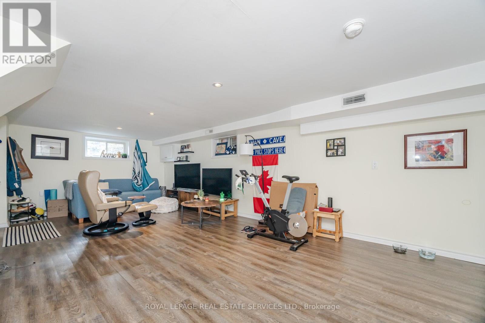 Lower - 96 Simpson Avenue, Toronto, Ontario  M8Z 1E3 - Photo 10 - W12451461