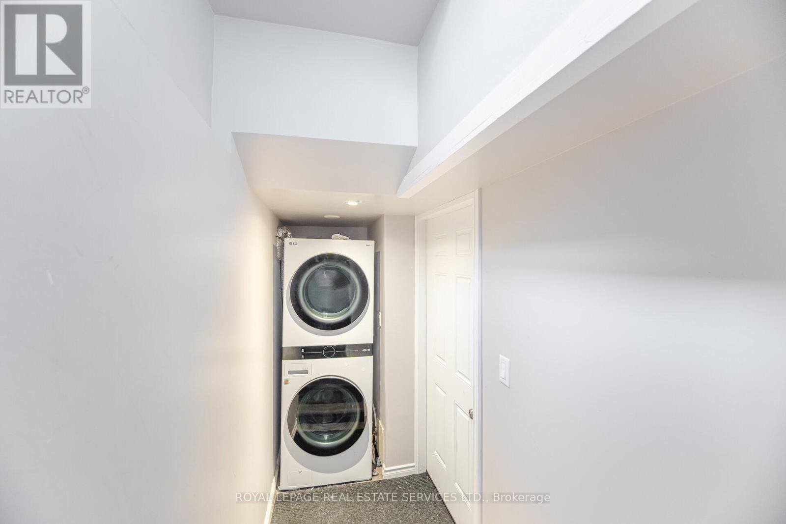 Lower - 96 Simpson Avenue, Toronto, Ontario  M8Z 1E3 - Photo 15 - W12451461