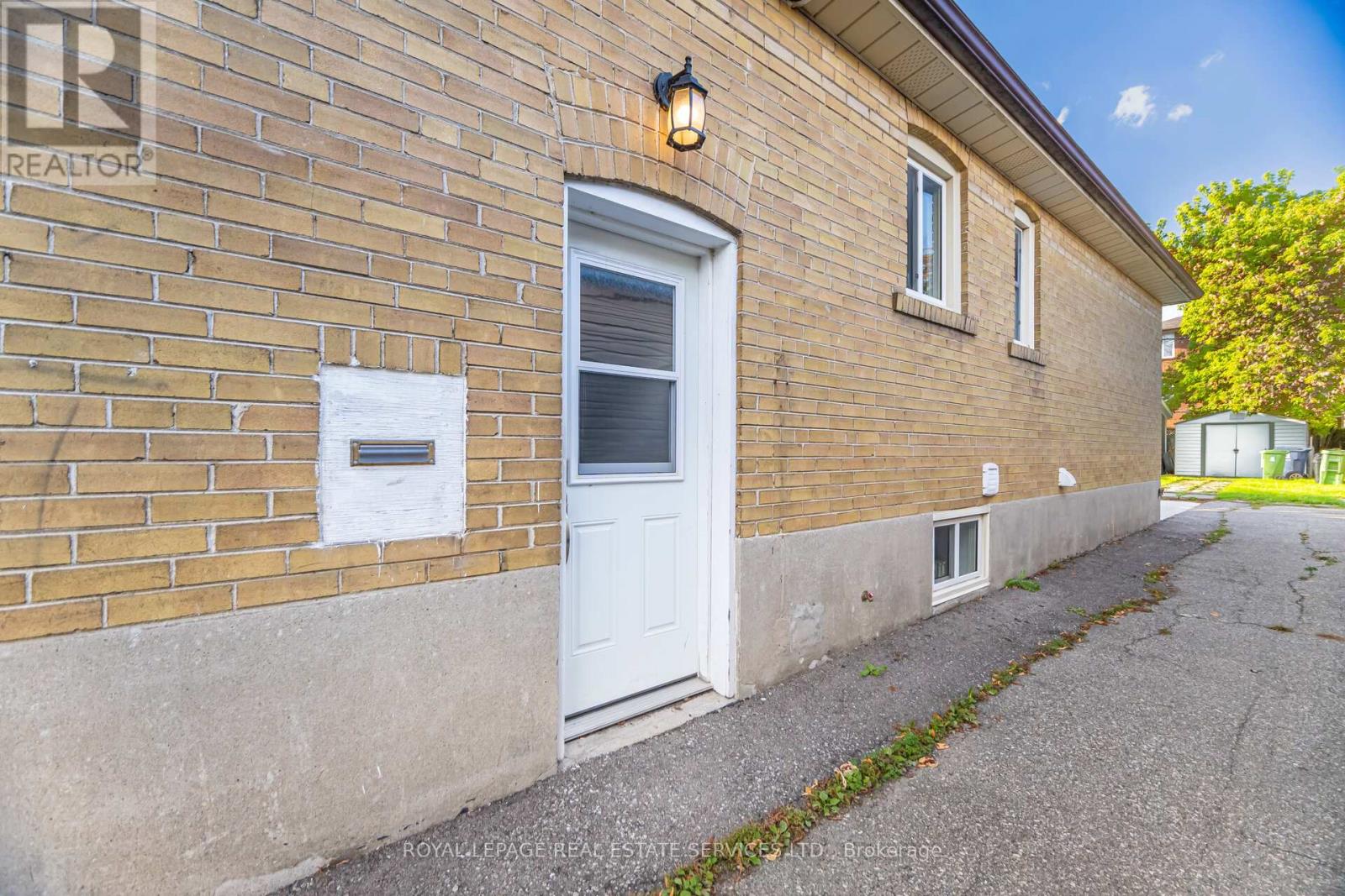Lower - 96 Simpson Avenue, Toronto, Ontario  M8Z 1E3 - Photo 2 - W12451461