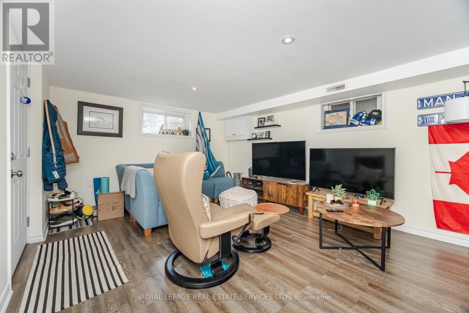 Lower - 96 Simpson Avenue, Toronto, Ontario  M8Z 1E3 - Photo 4 - W12451461