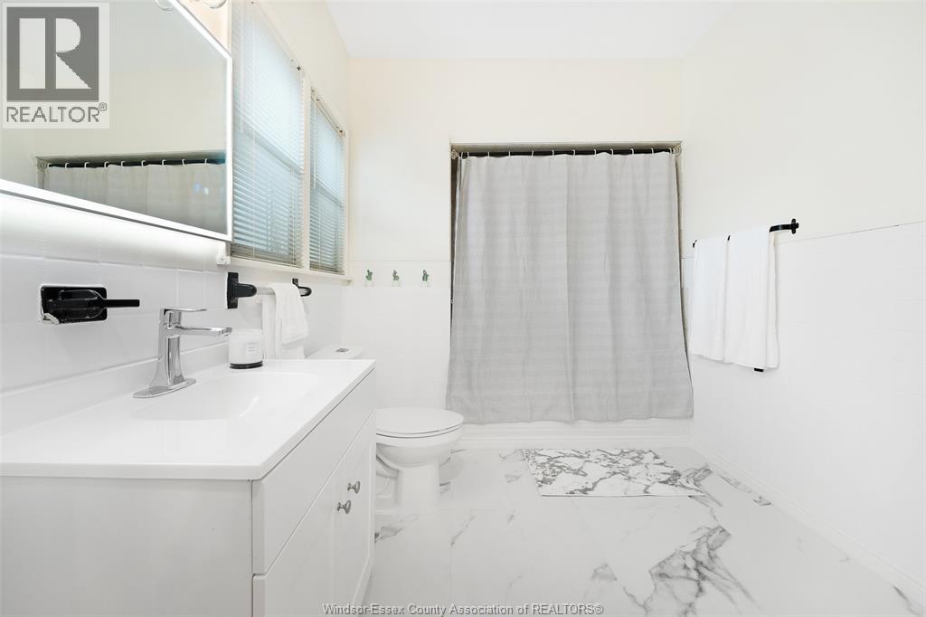886 Gladstone Avenue, Windsor, Ontario  N9A 2R4 - Photo 19 - 25025649