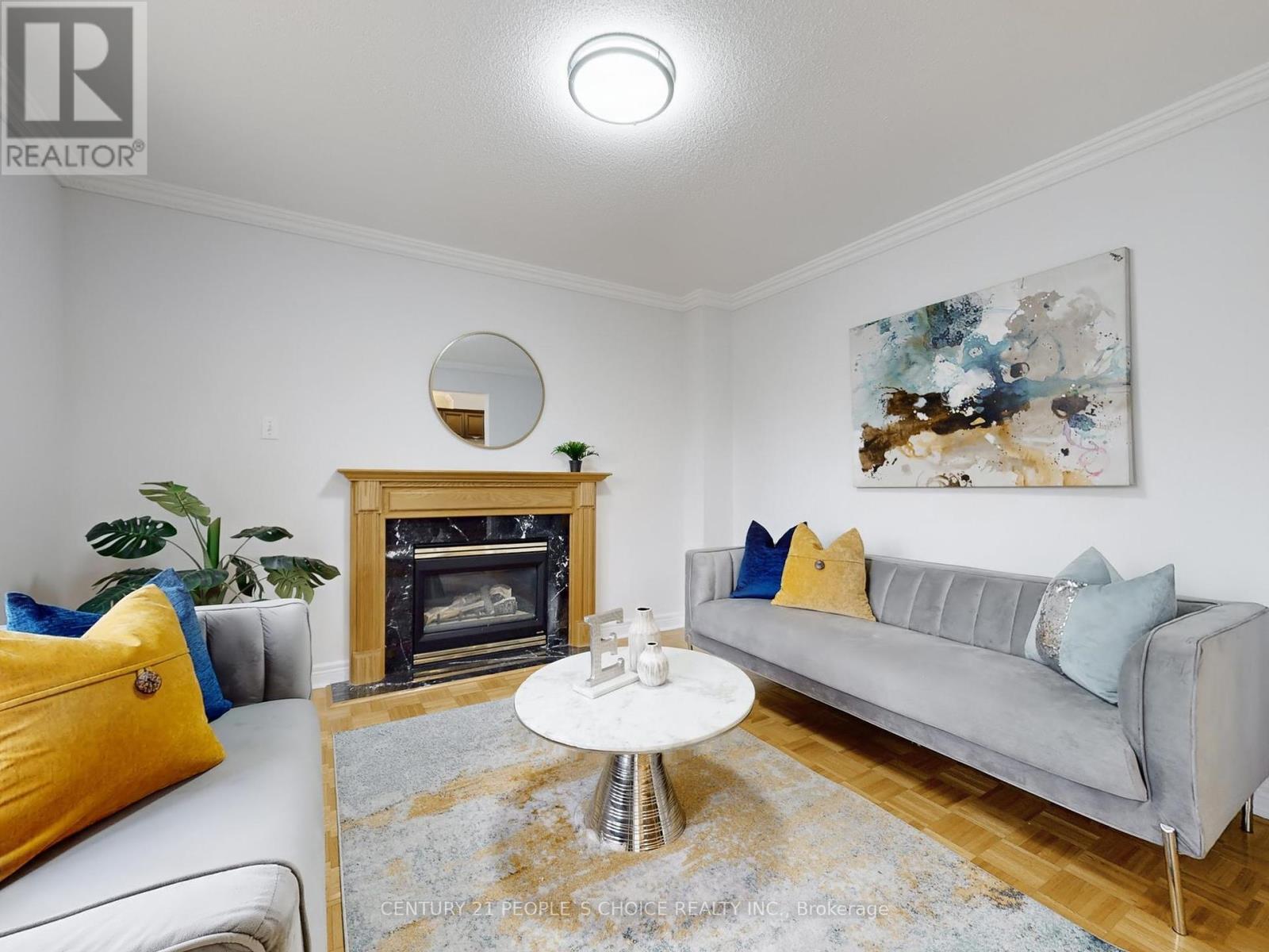 6441 Seaver Road, Mississauga, Ontario  L5V 2H9 - Photo 13 - W12451462