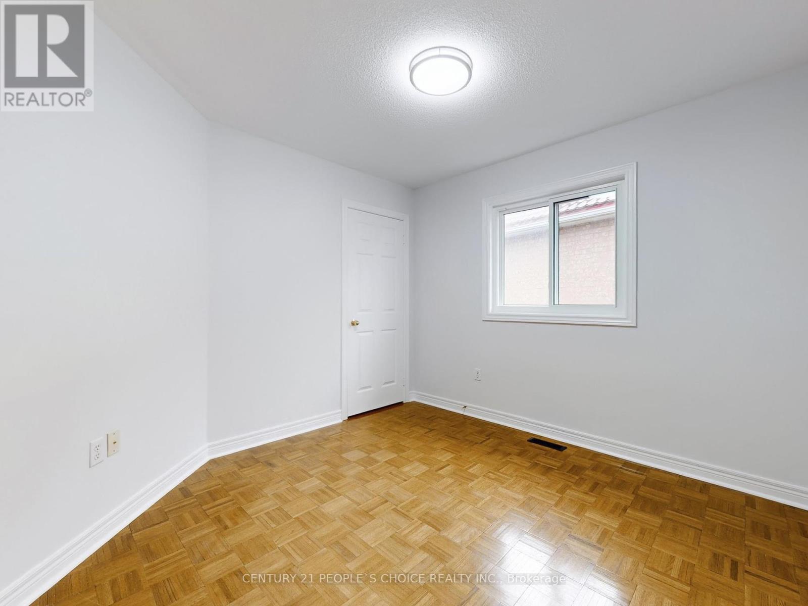 6441 Seaver Road, Mississauga, Ontario  L5V 2H9 - Photo 37 - W12451462