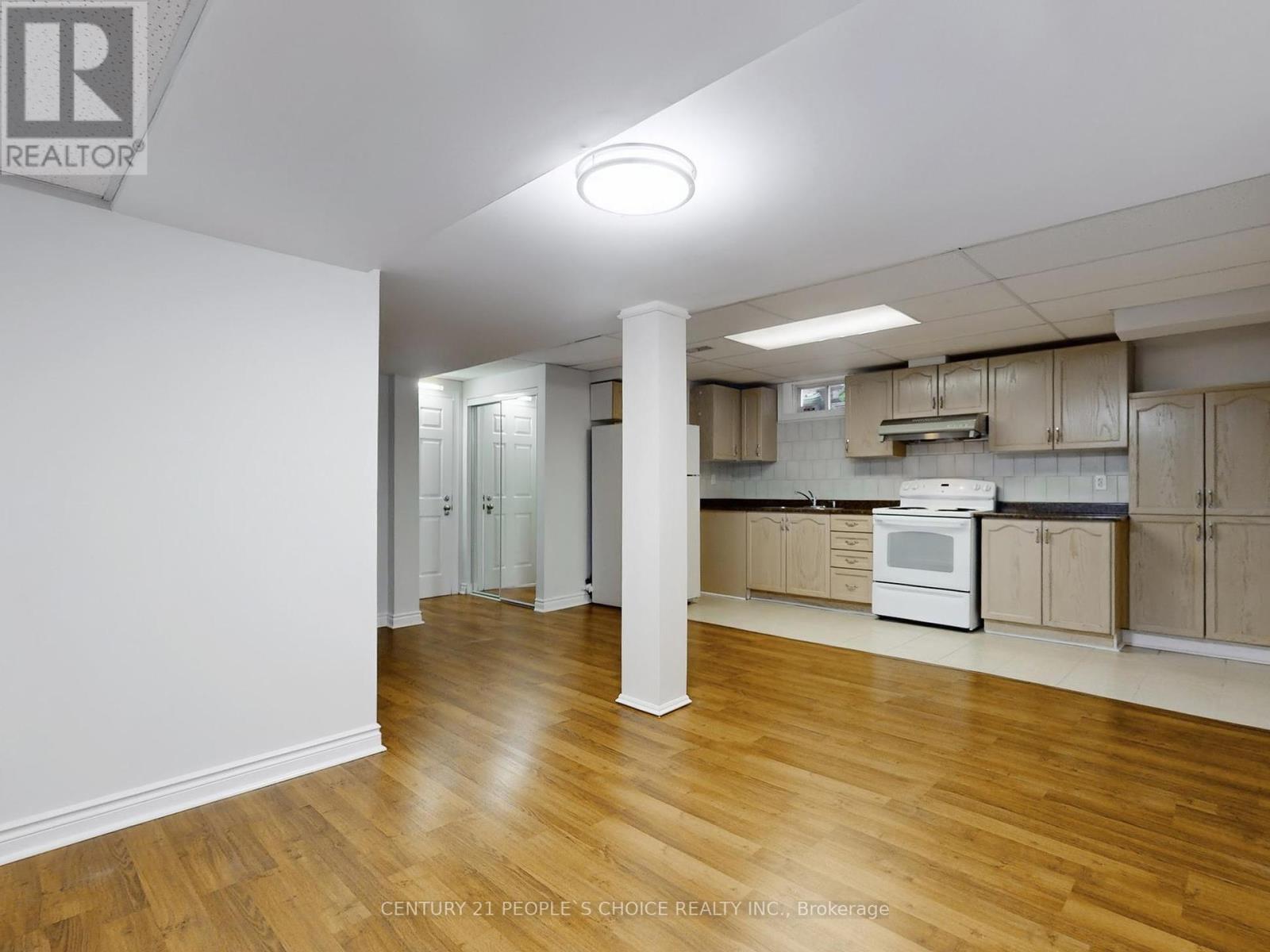 6441 Seaver Road, Mississauga, Ontario  L5V 2H9 - Photo 42 - W12451462