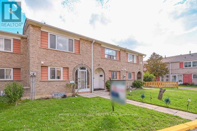 48 - 2012 Martingrove Road W, Toronto, Ontario  M9V 4A3 - Photo 3 - W12451466
