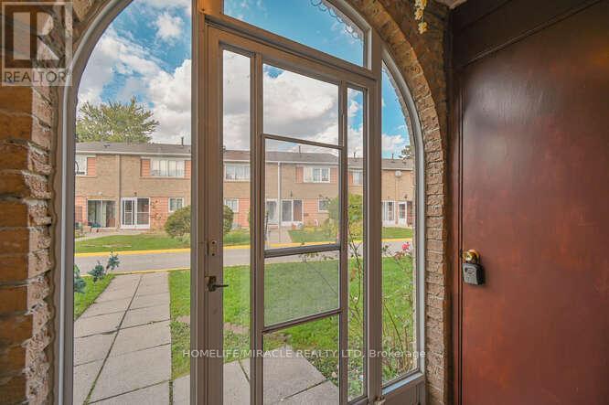 48 - 2012 Martingrove Road W, Toronto, Ontario  M9V 4A3 - Photo 40 - W12451466