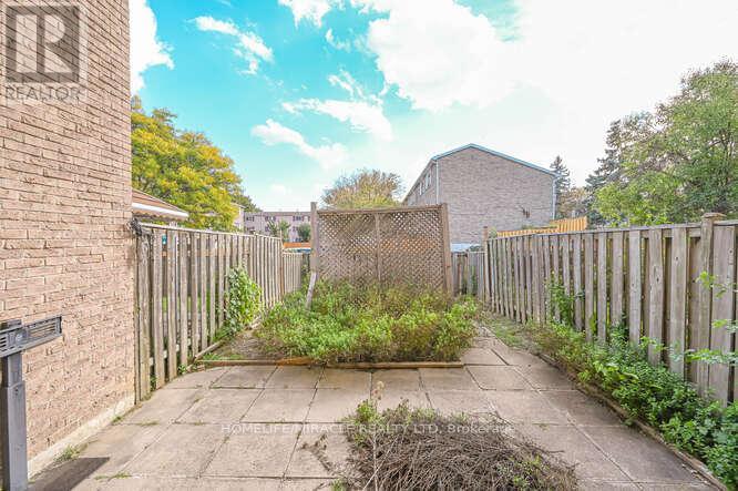 48 - 2012 Martingrove Road W, Toronto, Ontario  M9V 4A3 - Photo 41 - W12451466