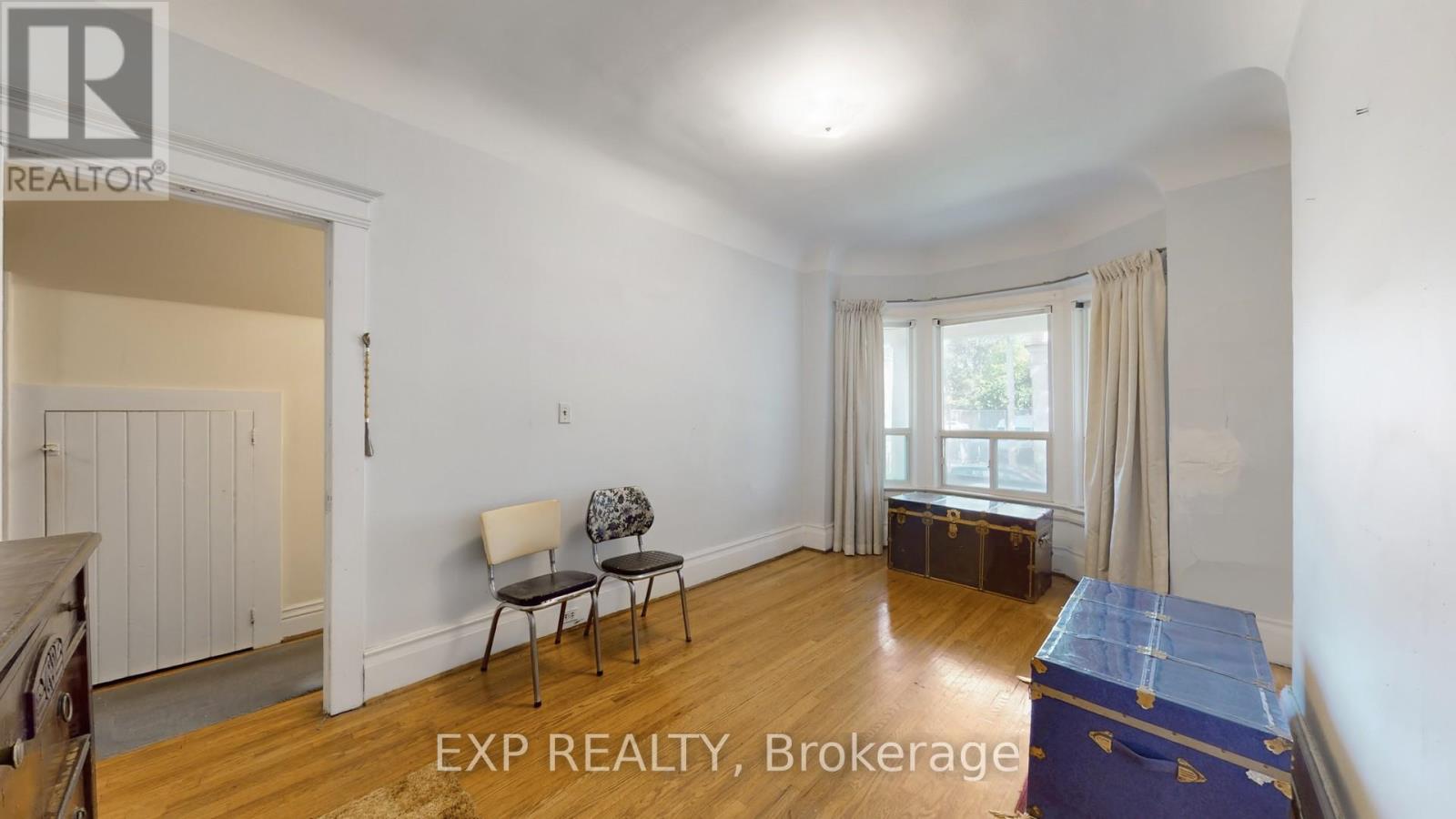 126 Close Avenue, Toronto, Ontario  M6K 2V5 - Photo 36 - W12451467