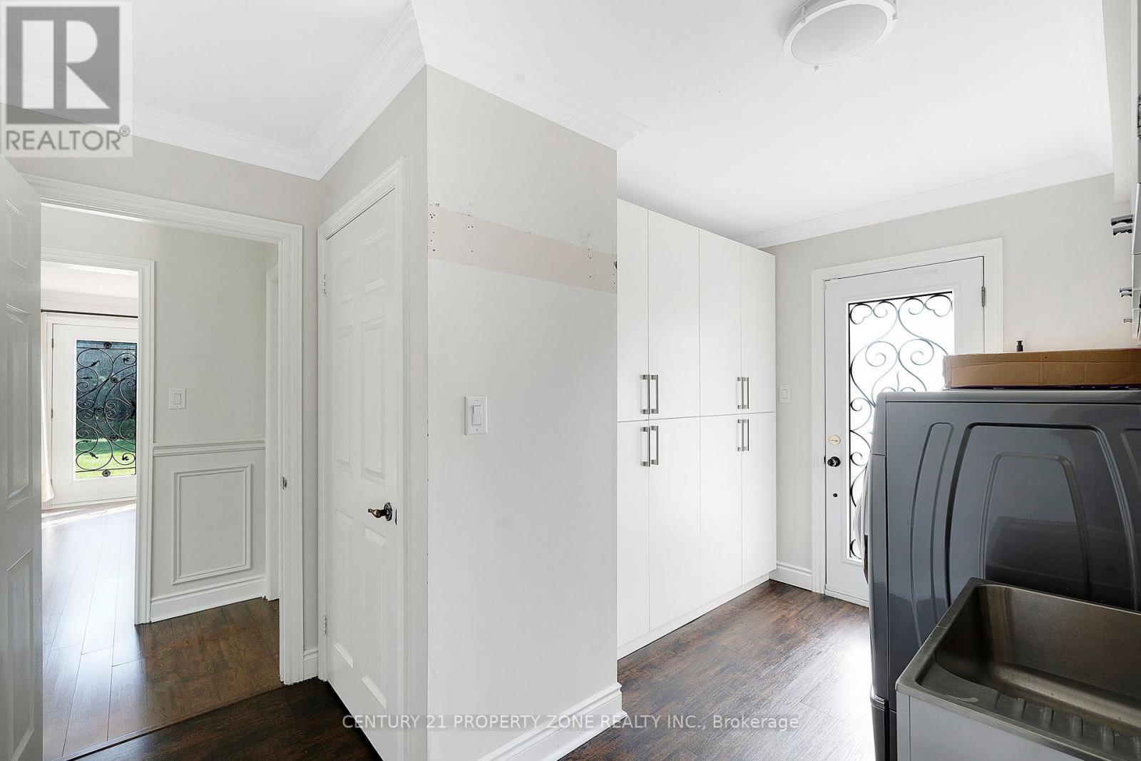 14 Huttonville Drive, Brampton, Ontario  L6X 0C1 - Photo 23 - W12451488