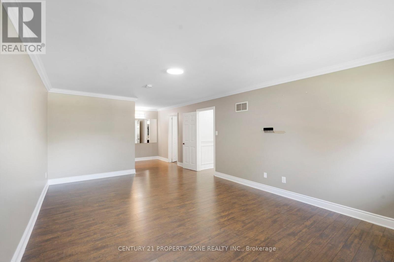 14 Huttonville Drive, Brampton, Ontario  L6X 0C1 - Photo 27 - W12451488