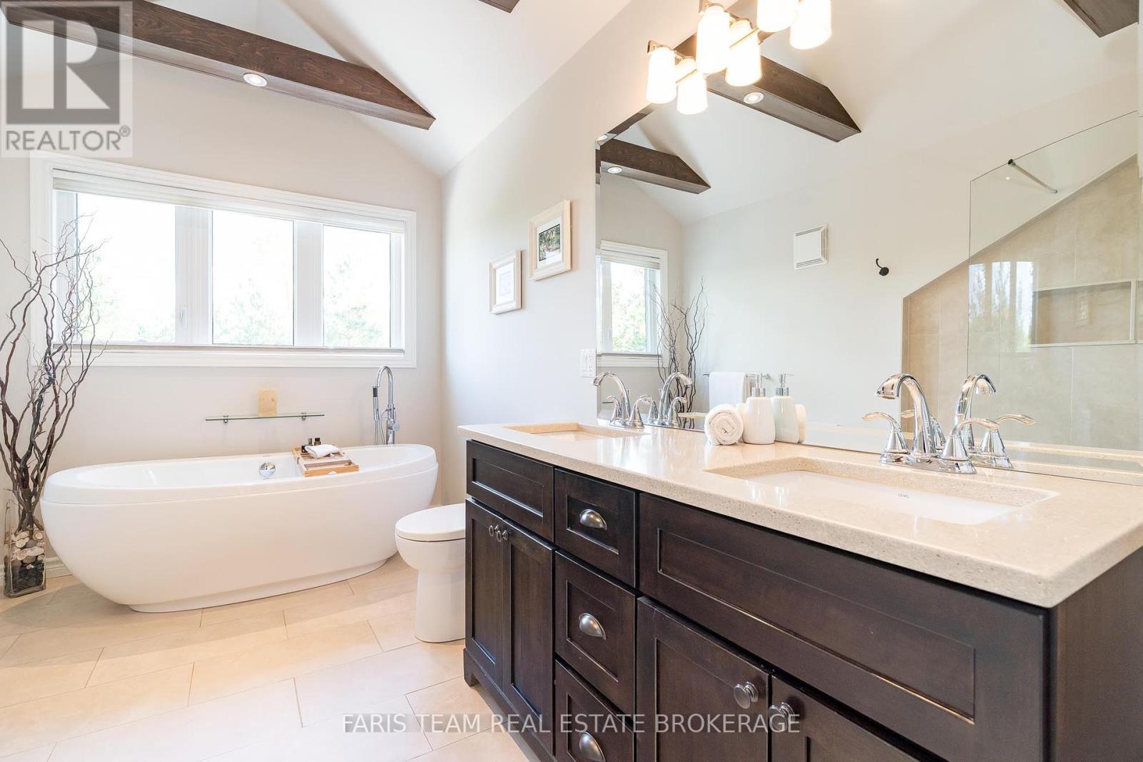 174 Robertson Avenue, Meaford, Ontario  N4L 1W7 - Photo 28 - X12451241