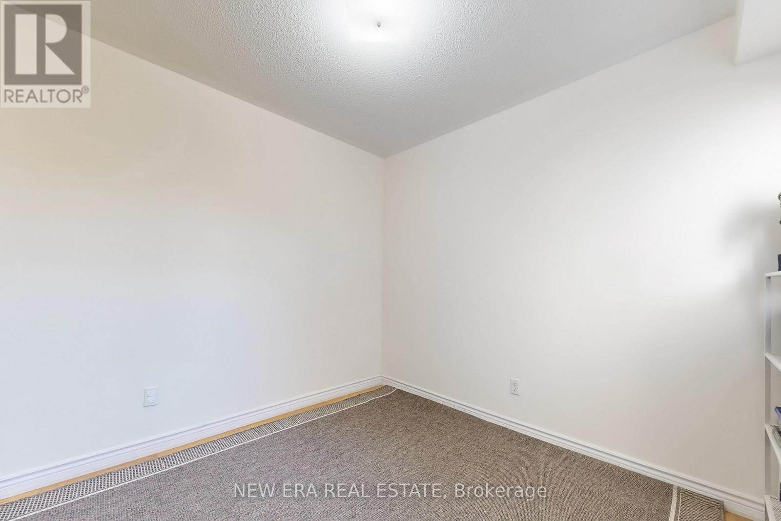 33 Sergio Marchi Street, Toronto, Ontario  M3L 0E5 - Photo 20 - W12451508