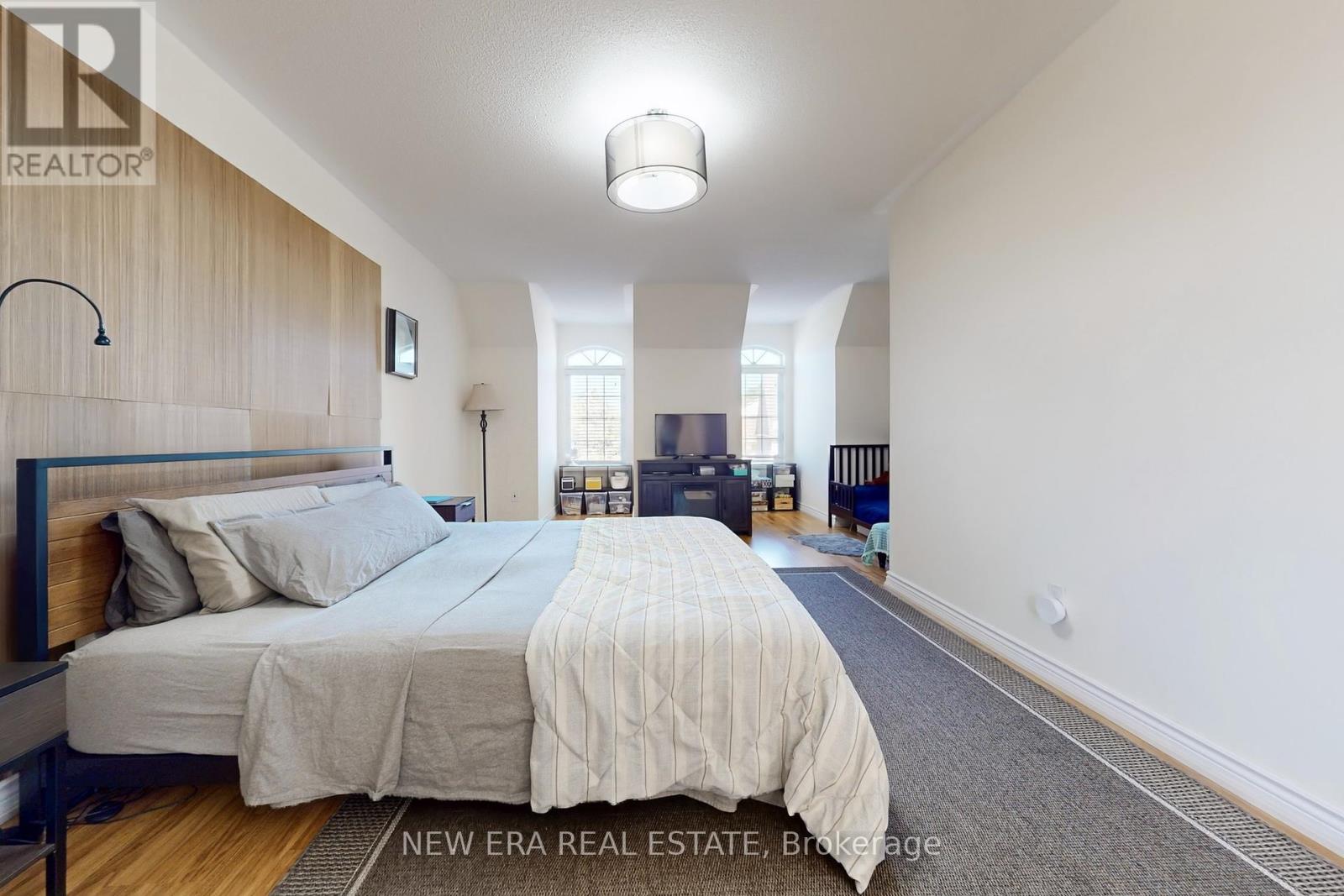 33 Sergio Marchi Street, Toronto, Ontario  M3L 0E5 - Photo 33 - W12451508