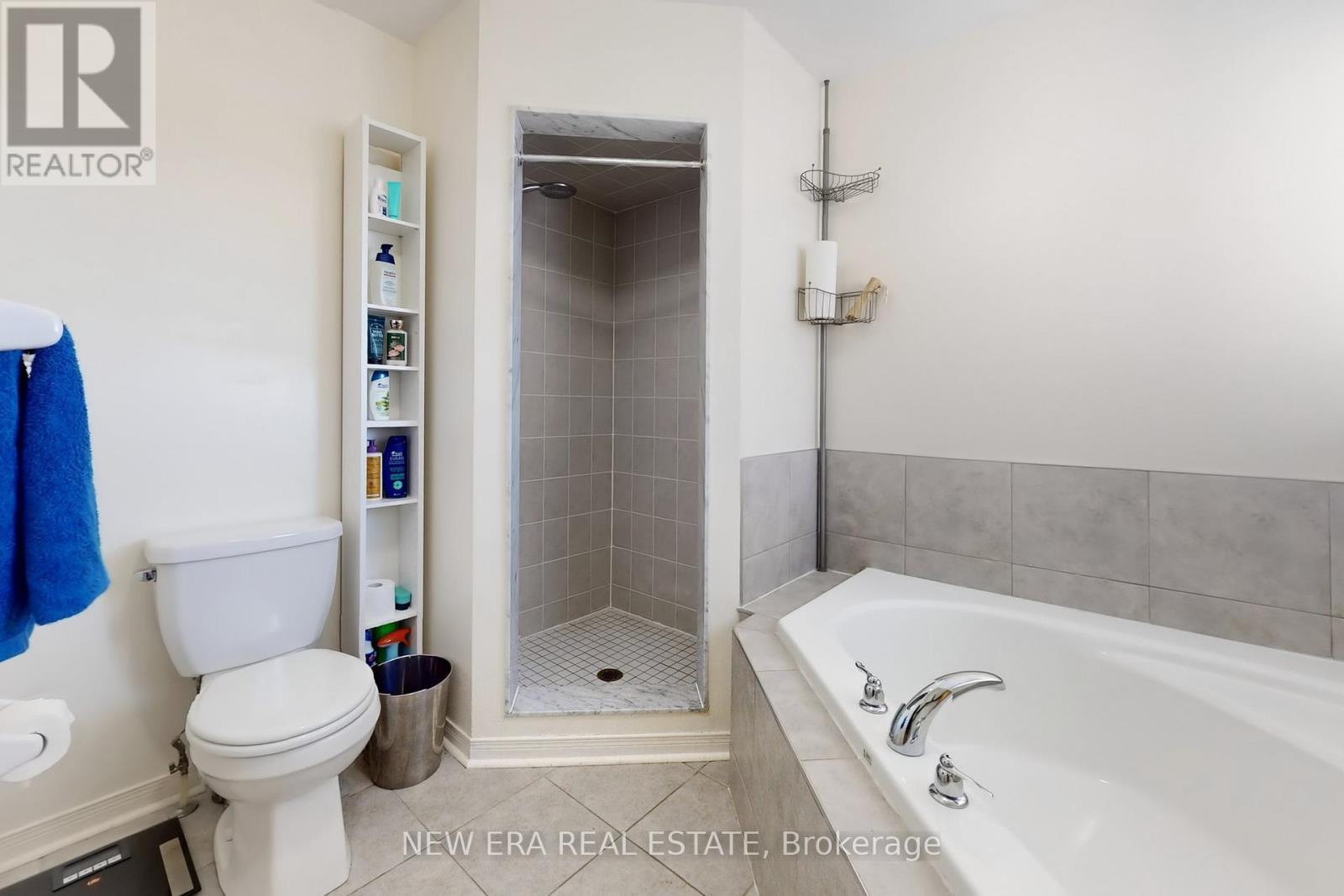 33 Sergio Marchi Street, Toronto, Ontario  M3L 0E5 - Photo 39 - W12451508