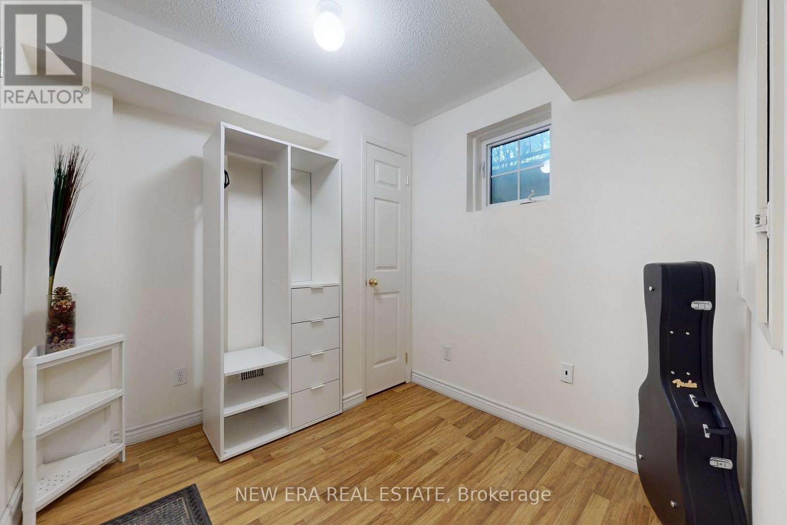 33 Sergio Marchi Street, Toronto, Ontario  M3L 0E5 - Photo 41 - W12451508