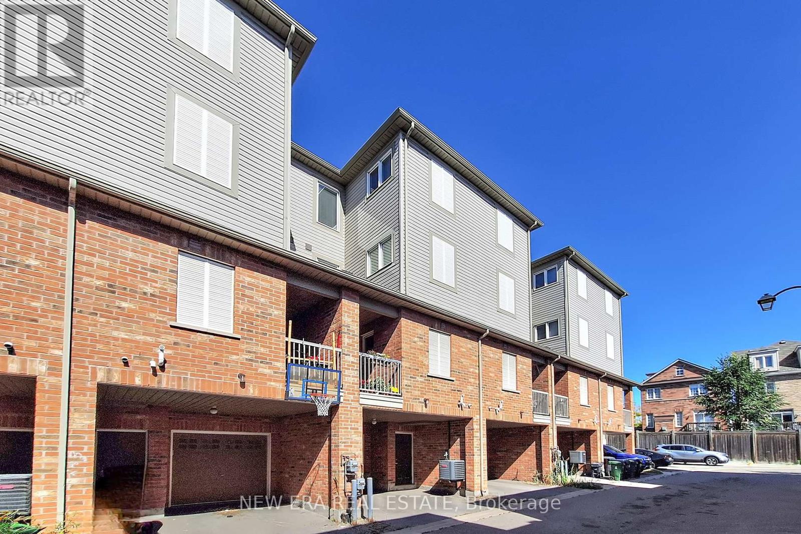 33 Sergio Marchi Street, Toronto, Ontario  M3L 0E5 - Photo 49 - W12451508