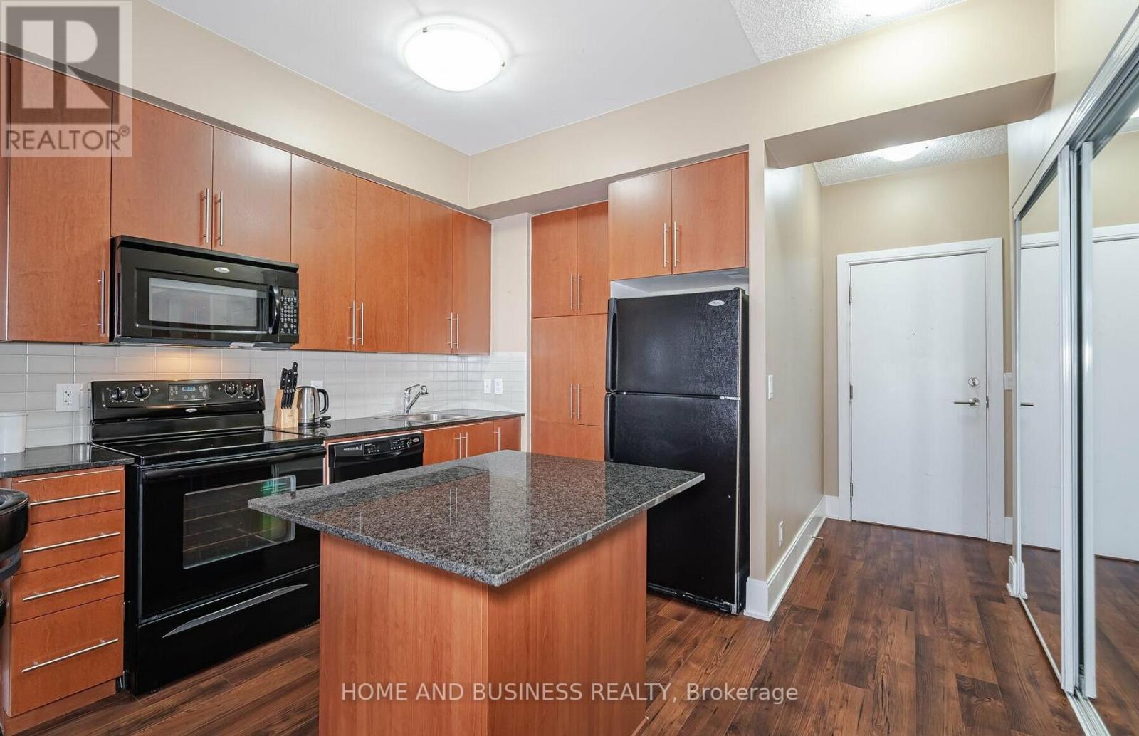 3008 - 330 Burnhamthorpe Road W, Mississauga, Ontario  L5B 0E1 - Photo 1 - W12451510
