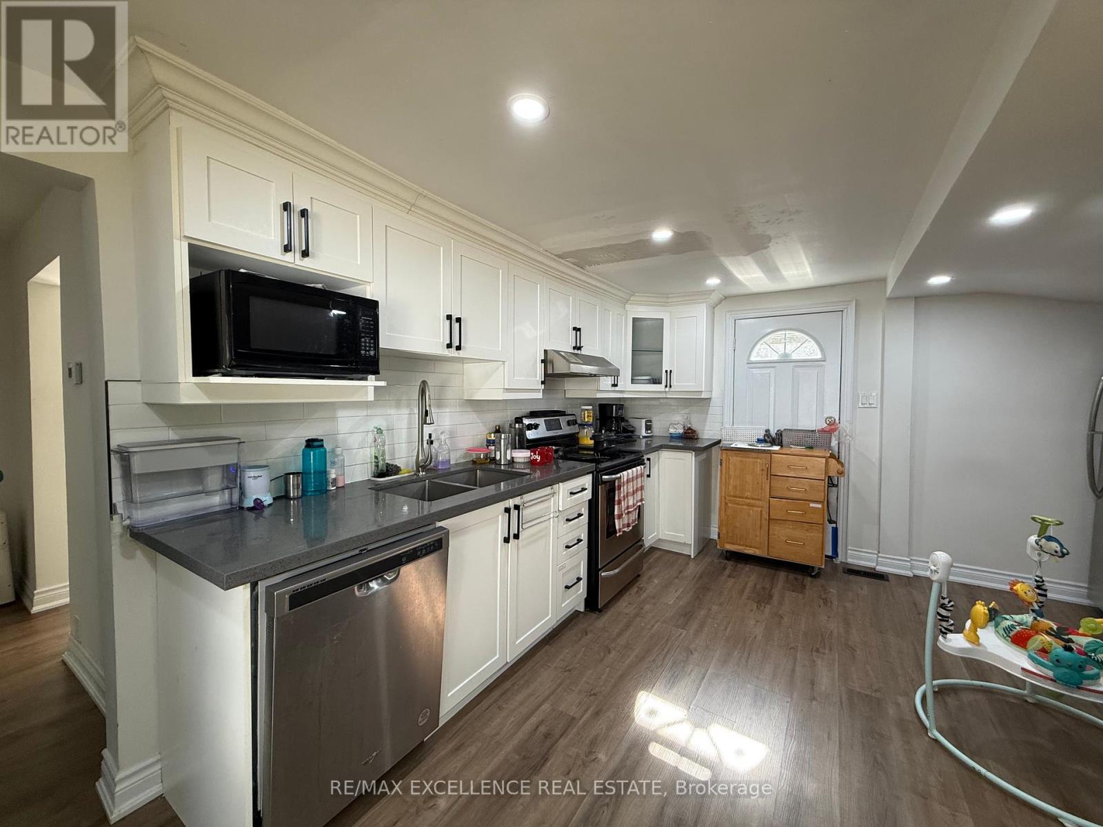 12 Original Road, Greater Napanee (Greater Napanee), Ontario  K7R 3C6 - Photo 5 - X12451473