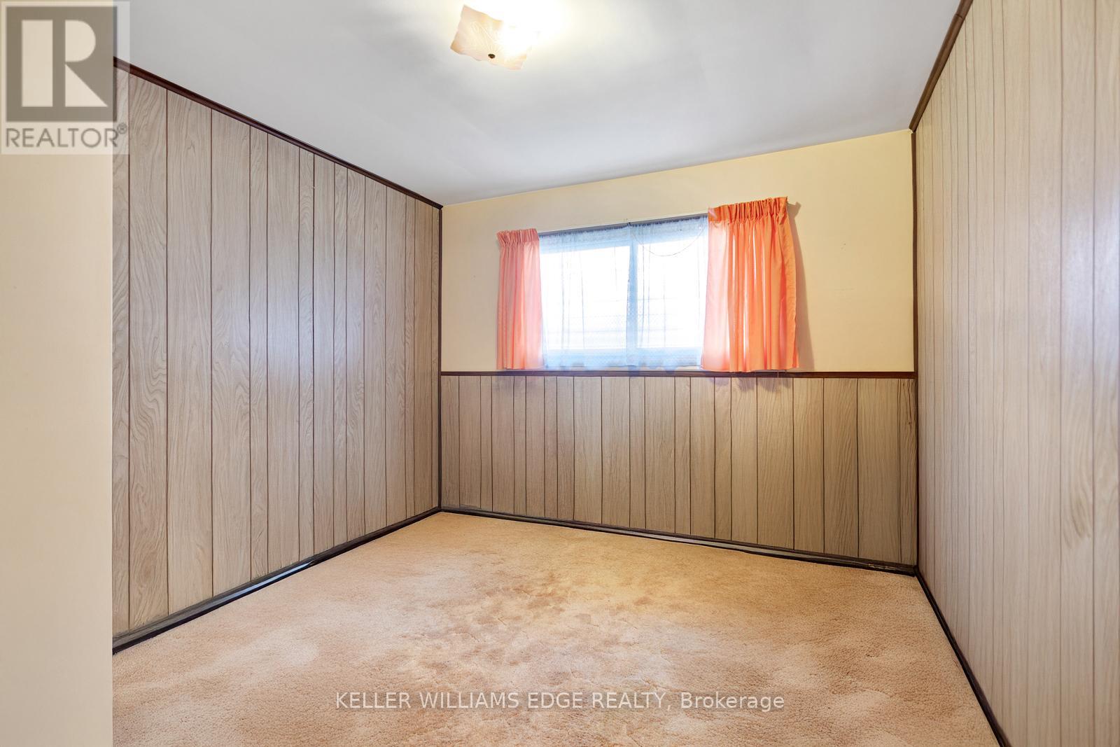63 Hardale Crescent, Hamilton, Ontario  L8T 1X9 - Photo 7 - X12451482