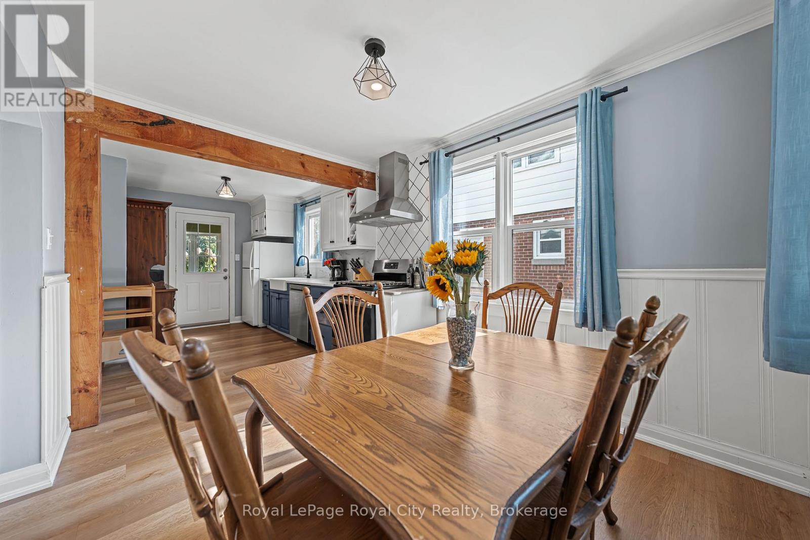 15 Dudhope Avenue, Cambridge, Ontario  N1R 4T2 - Photo 13 - X12451684