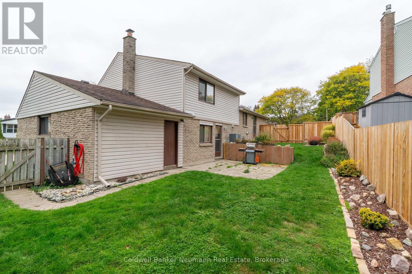 2 Lisa Lane, Guelph, Ontario  N1H 7H7 - Photo 34 - X12451680