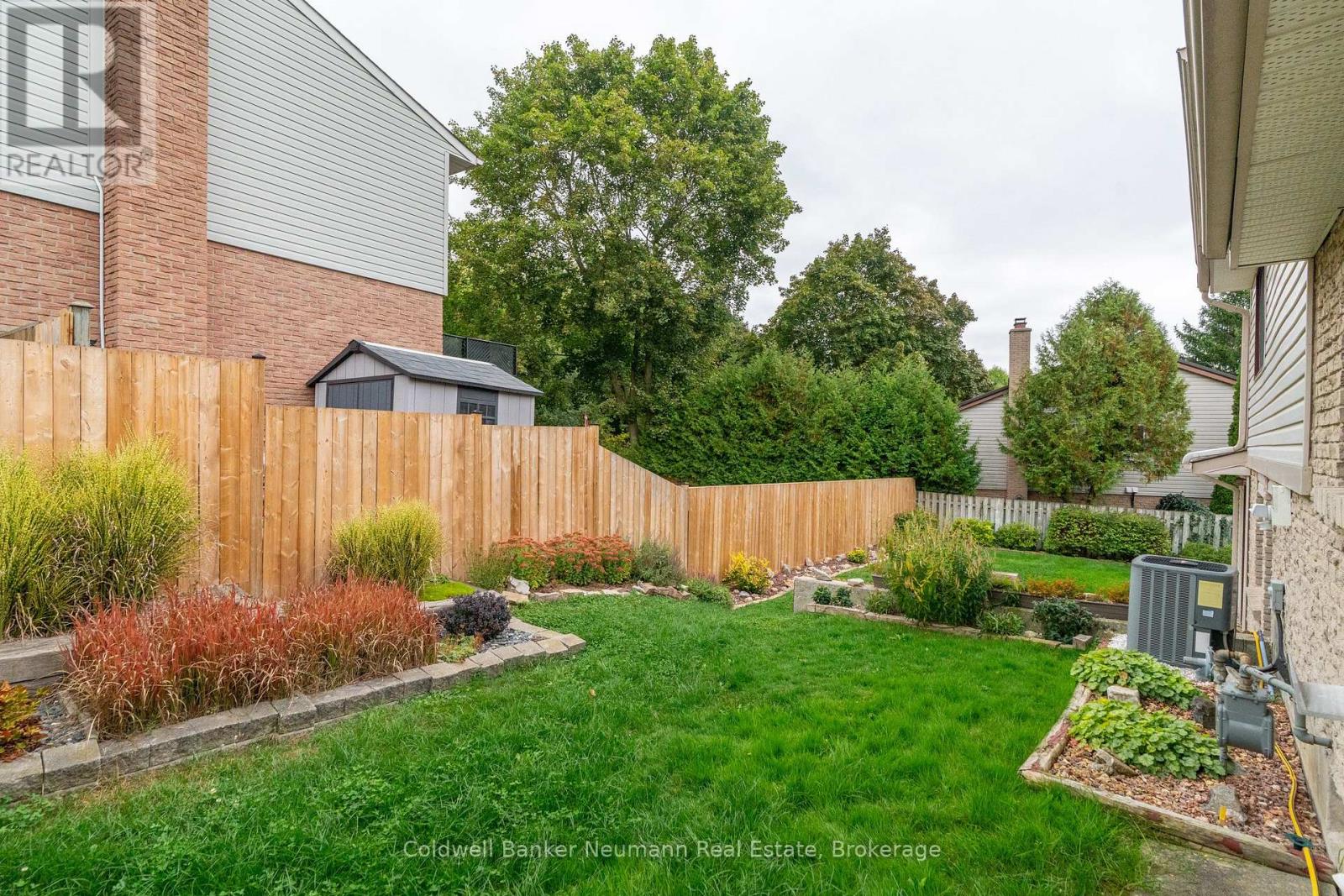 2 Lisa Lane, Guelph, Ontario  N1H 7H7 - Photo 30 - X12451680