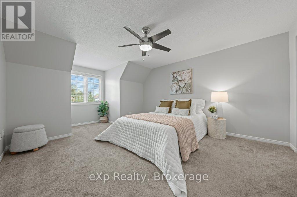 43 Boulder Crescent, Guelph (Clairfields/hanlon Business Park), Ontario  N1G 5A2 - Photo 20 - X12451686