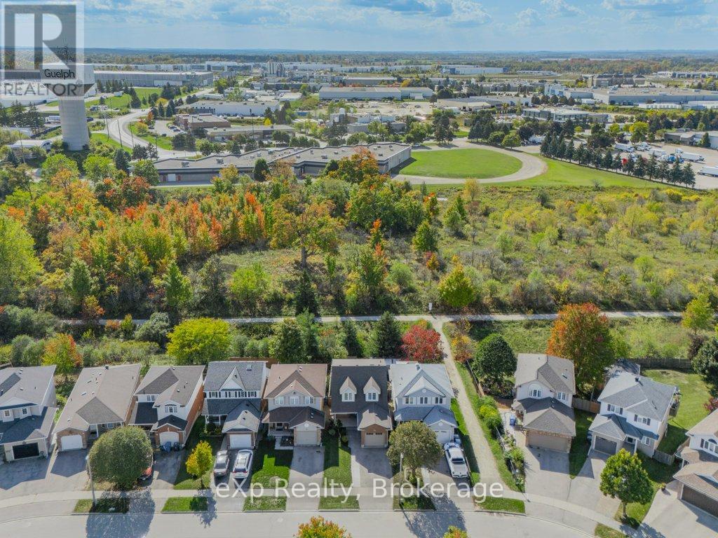43 Boulder Crescent, Guelph (Clairfields/hanlon Business Park), Ontario  N1G 5A2 - Photo 43 - X12451686