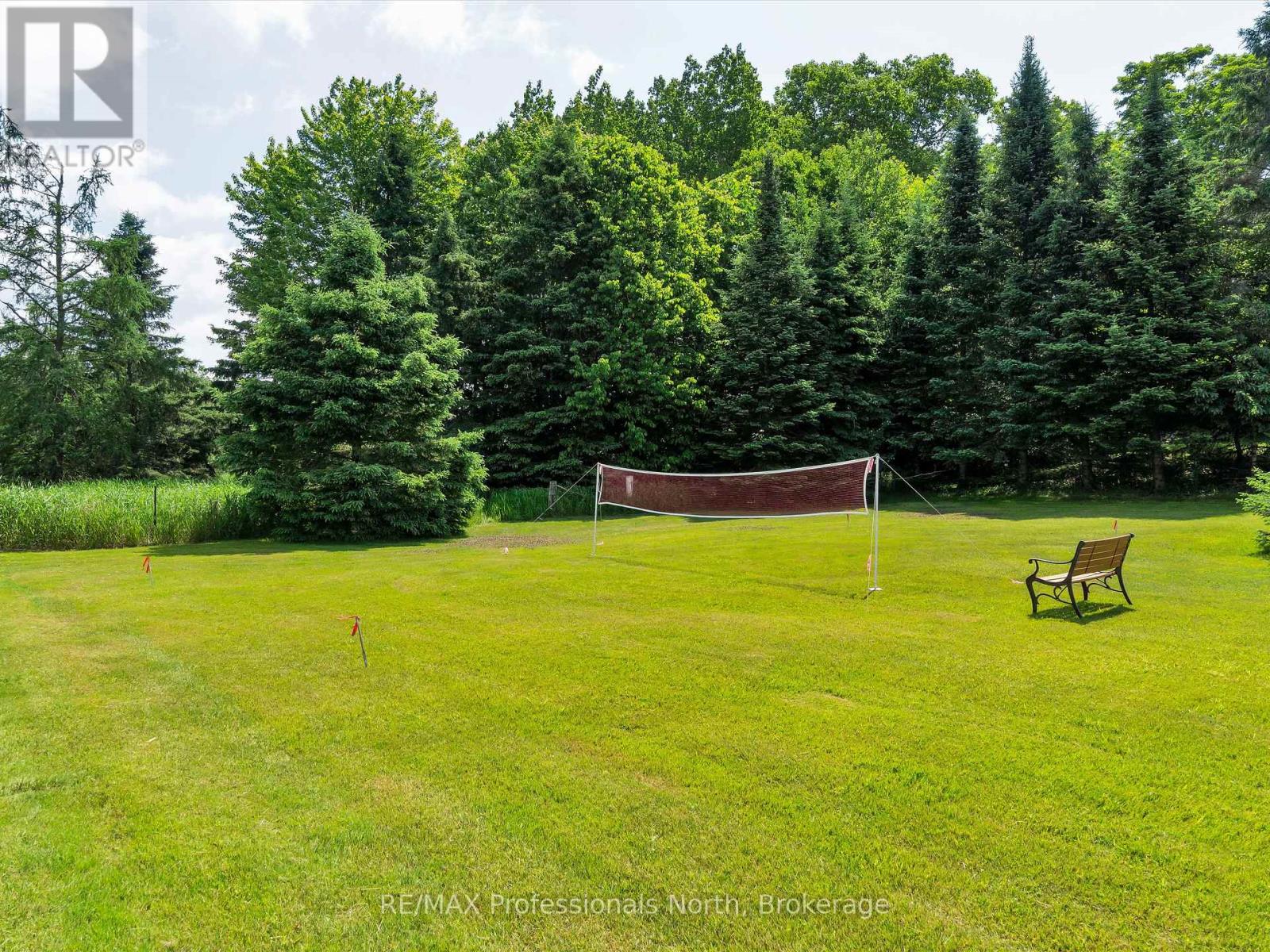 1287 Golden Beach Road, Bracebridge, Ontario  P1L 1W8 - Photo 9 - X12451690