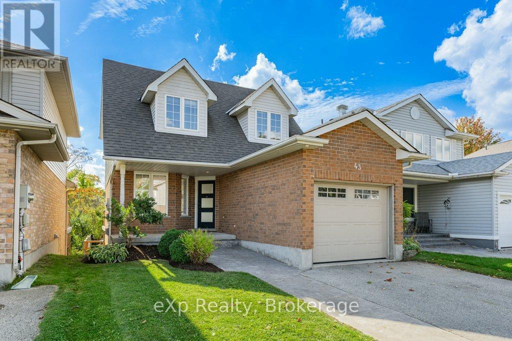43 Boulder Crescent, Guelph (Clairfields/hanlon Business Park), Ontario  N1G 5A2 - Photo 4 - X12451686